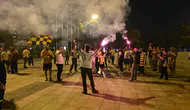 Aziz Yıldırım’ın zaferi Düzce sokaklarında havai fişeklerle kutlandı