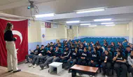 Selendili gençler yapay zekayı bilinçli kullanmayı öğrendi