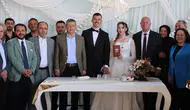 Başkan kızının nikahını bizzat kıydı