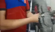 Adıyaman'da apartman boşluğunda mahsur kalan güvercini itfaiye kurtardı