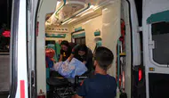Aksarayda parkta oturan gence bıçaklı ve gazlı saldırı