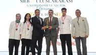 Ayvalıklı genç aşçılar dünya ikincisi oldu