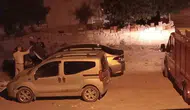 Adıyaman'da kedi otomobilin motoruna sıkıştı