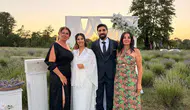 Sinoplu Ferdi ve İtalyan Giulia mor bahçede dünyaevine girdi