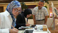 38 Yaşında Başladığı Sanatı Şimdi Gençlere Aktarıyor