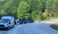 Mudurnu yolunda tır kazası trafiği aksattı