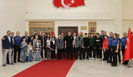 Erzurumlu polisler mesai çıkışı çocuklara özel ders veriyor