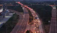Tatil dönüşü Düzce trafiği sürücüleri terletti
