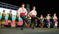 Ayvalık Sarımsaklı’da 750 dansçıyla dünya buluşması yaşandı
