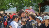 Uşak belediye yöneticileri okul sıralarında öğrencilerle buluştu