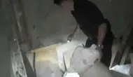 Kağıthane'de aile binasının kömürlüğü uyuşturucu deposuna dönüştürülmüş