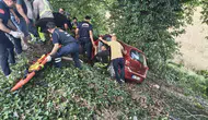 Balıkesir yolunda otomobil şarampole uçtu