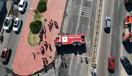 Büyükçekmece’de yangın yerine giden itfaiye aracı yolda devrildi