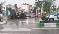 Bursa Yenişehir'de ani fırtına ve dolu hayatı durdurdu