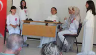 Burhaniye’de öğrenciler yaz okulunda yeteneklerini sergiledi