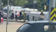 Kağıthane'de acil vakaya giden ambulans motosikletle çarpıştı