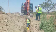 Sungurlu’da musluklardan kesintisiz su akması için borular değişiyor
