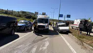 Aksaray yolunda dikkatsizlik sonucu sekiz kişi yaralandı
