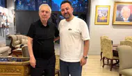 Aziz Yıldırım Erzurum Fenerbahçeliler Derneği üyelerini ağırladı
