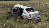 Uzunköprü yolunda otomobil şarampole uçtu