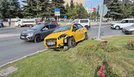 Eskişehir’de kavşak kazası trafiği kilitledi