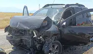 Feci kaza: Kafa kafaya çarpıştılar! 9 kişi yaralandı