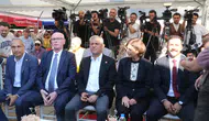 Özgür Özel Eskişehir'de iktidar mesajı verdi