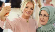 Ajda Pekkan NATO liderlerinin eşlerine özel konser verdi