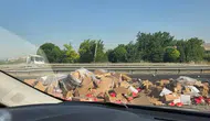 Eskişehir yolundaki kaza trafiği felç etti