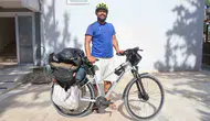 Annesinin yarım kalan hayali için pedal çeviriyor