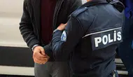 Çeşme'de şok baskın: Rapçi konser sırasında sahneden gözaltına alındı