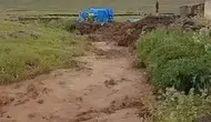 Kars’ta aşırı yağışlar köyü sular altında bıraktı