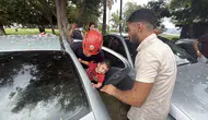 Antalya'da bebek dehşeti Kilitli araçta 45 dakika mahsur kaldı