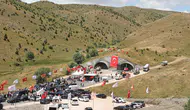 Ulaşımı kabusa çeviren geçit tarih oluyor: Ulaşım 5 dakikaya inecek.