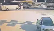Denizli'de telefonunu almak için yola çıkan şoföre midibüs çarptı