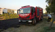 Denizli Aktepe’de evlerin dibinde çıkan yangın paniğe yol açtı