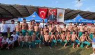 Tarsus’ta genç sporcular için yaz dönemi resmen başladı