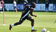 Beşiktaş Slovakya kampı için yola çıkıyor