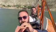 Erzurum Tortum Gölü üzerinde davullu zurnalı zipline şovu