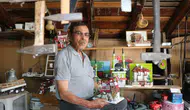 Bolulu emekli çöpe giden atıkları sanat eserine dönüştürüyor