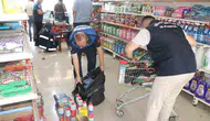Şanlıurfa marketlerinde raf denetimi 5 yıllık bozuk ürünler bulundu