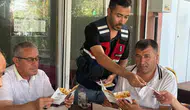 Afyon’da jandarmadan siber dolandırıcılara karşı köy baskını
