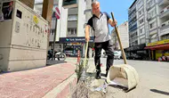 İzmirli temizlikçinin sokaktaki sesi milyonları mest etti