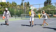 Muratpaşa’da çocuklar için ücretsiz tenis dönemi başladı