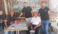 Sivrihisarlı bakkallara başkanından siftah sürprizi