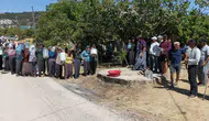 Silifke’de musluklar akmıyor Köylüler bidonlarla su kuyruğunda