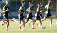 Fenerbahçe Şampiyonlar Ligi sınavına hazırlanıyor
