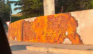 Eskişehir’deki park duvarına çizilen haç figürleri tartışma yarattı