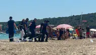 İzmir sahillerinde iki acı haber