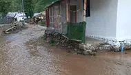 Erzurum Oltu'da dere taştı evleri su bastı